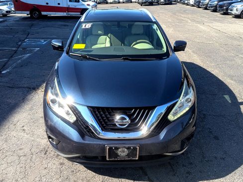 Used 2016 Nissan Murano Platinum w/ Platinum Technology Package image 3
