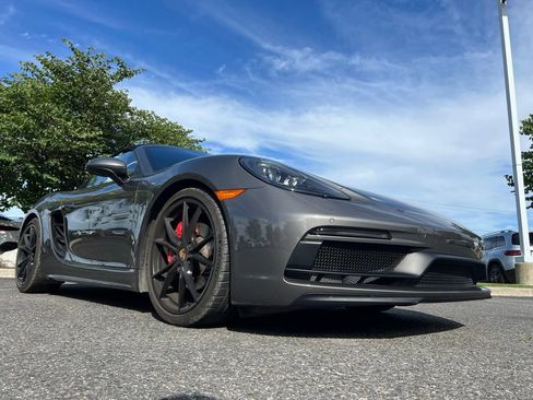Used 2019 Porsche 718 Boxster GTS RWD image 12