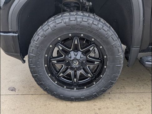 Used 2020 GMC Sierra 1500 AT4 w/ Driver Alert Package I image 17