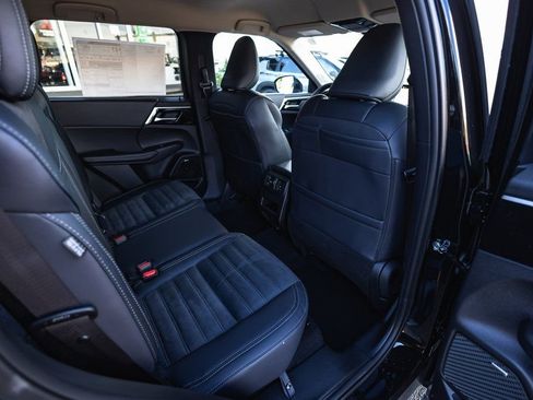 New 2026 Mitsubishi Outlander SE AWD/4WD image 33