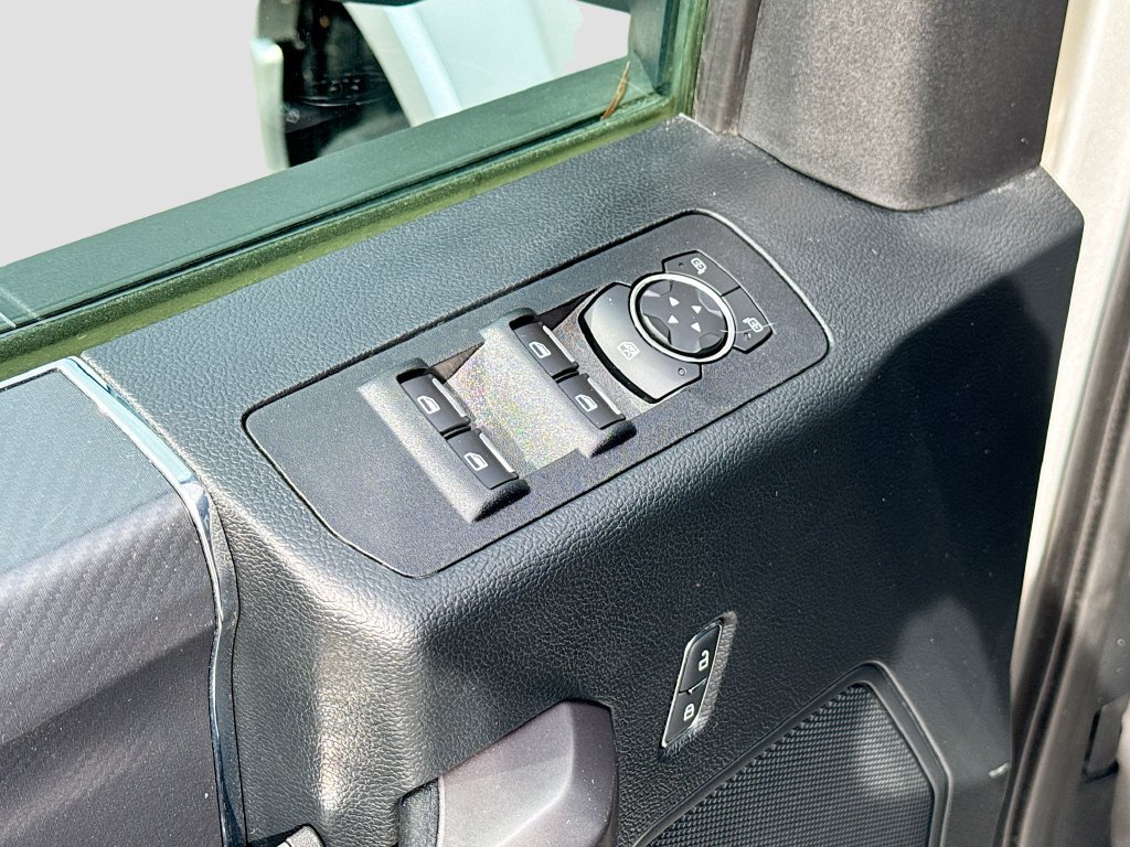 Used 2019 Ford F150 XLT w/ Equipment Group 302A Luxury AWD/4WD image 18
