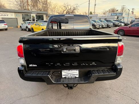 Used 2021 Toyota Tacoma TRD Sport w/ Technology Package image 8