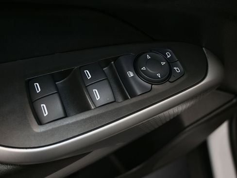 Used 2024 Chevrolet Trax LS w/ Driver Confidence Package image 12