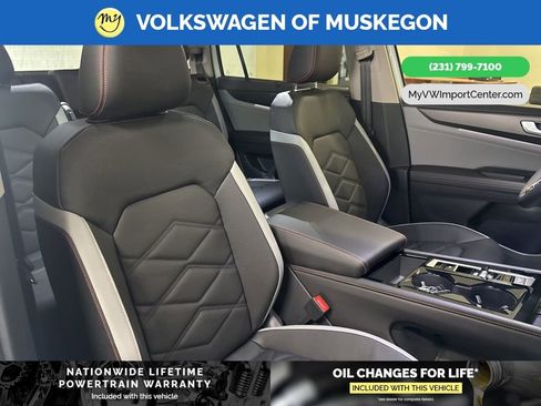 New 2026 Volkswagen Atlas Peak Edition AWD/4WD image 29