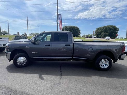 Used 2026 RAM 3500 Laramie w/ Max Tow Package AWD/4WD image 6