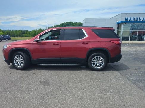 Used 2019 Chevrolet Traverse LT w/ LPO, Floor Liner Package FWD image 34