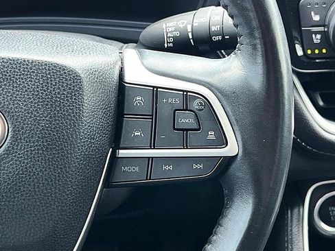 Used 2024 Toyota Grand Highlander FWD image 17