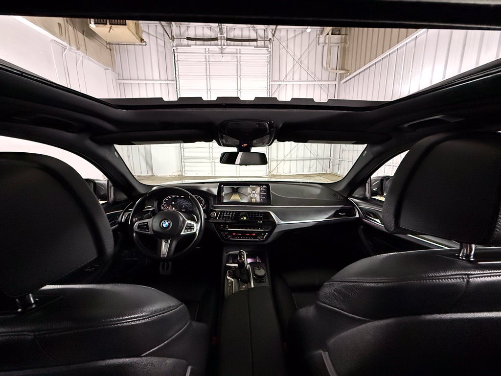 Used 2023 BMW M550i xDrive w/ Executive Package AWD/4WD image 45