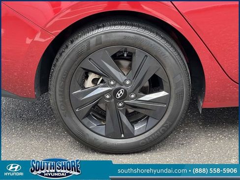 Certified 2023 Hyundai Elantra SEL FWD image 10