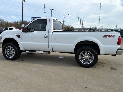 Used 2010 Ford F250 XLT image 12