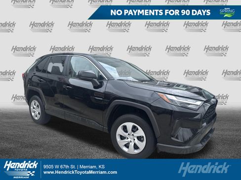 Certified 2025 Toyota RAV4 LE AWD/4WD image 1