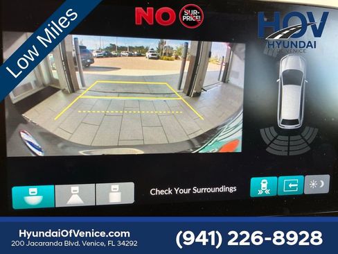 Used 2024 Honda HR-V EX-L image 11