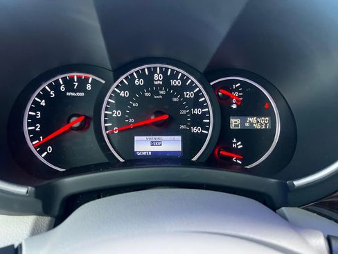 Used 2016 Nissan Quest SL image 12