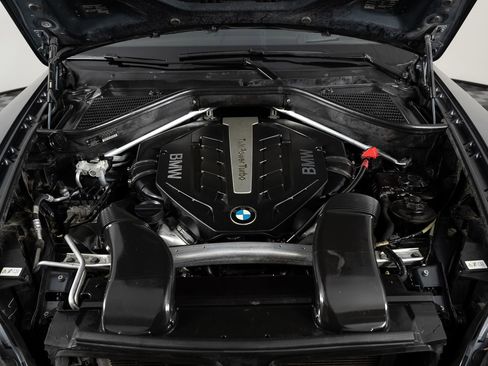 Used 2013 BMW X5 xDrive50i w/ Sport Activity Pkg image 38