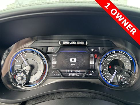 Used 2021 RAM 2500 Limited image 15