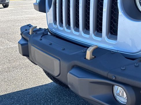 Used 2022 Jeep Wrangler Unlimited Rubicon image 28