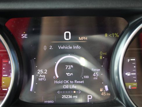 Used 2023 Jeep Wrangler Unlimited Sahara w/ Cold Weather Group AWD/4WD image 23