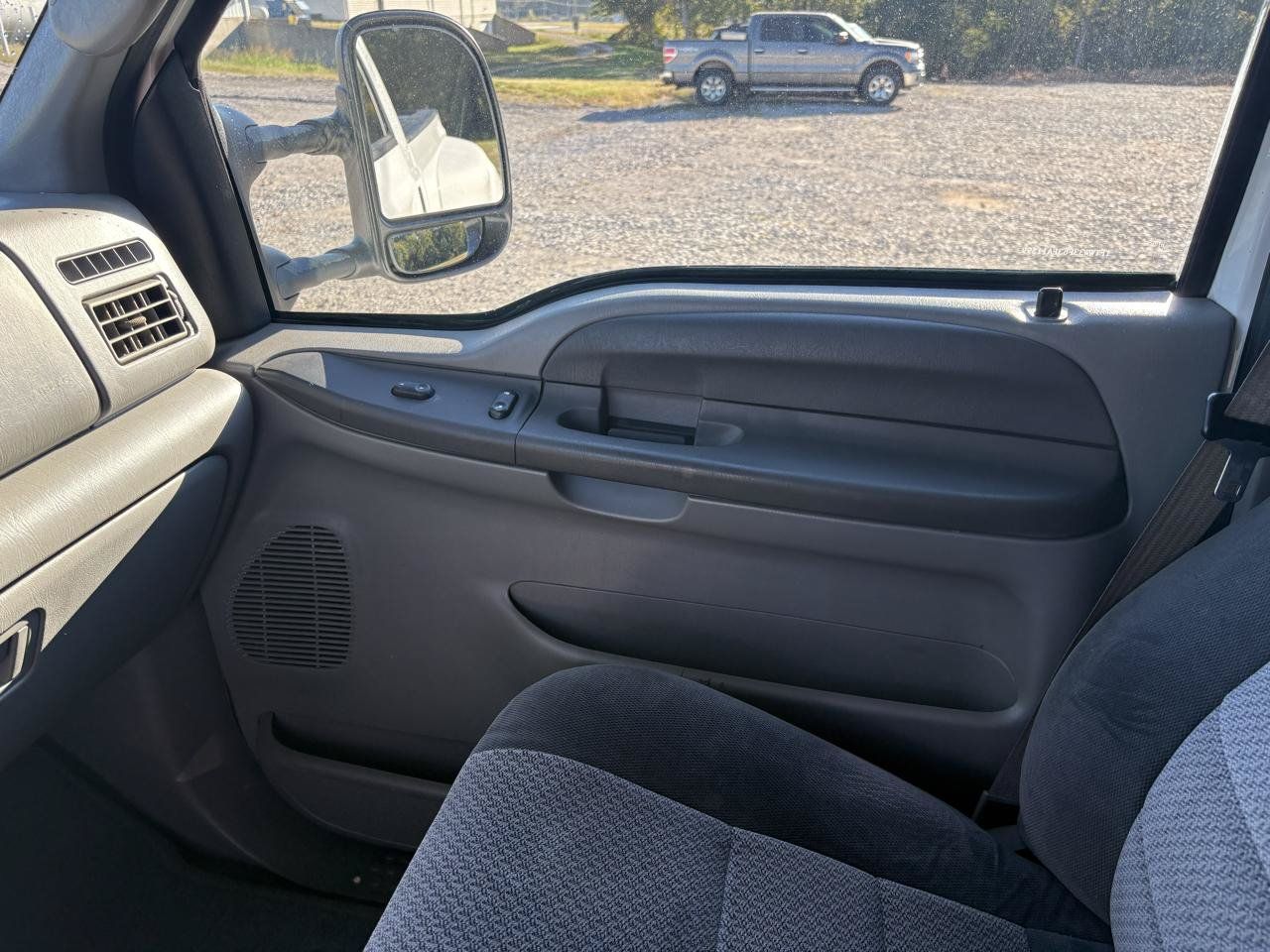 Used 2003 Ford F350 XLT AWD/4WD image 22