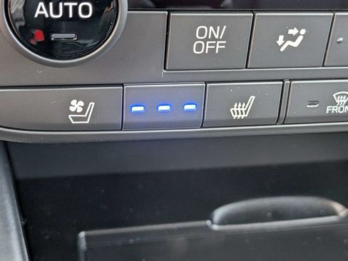Used 2026 Subaru Outback Wilderness AWD/4WD image 21