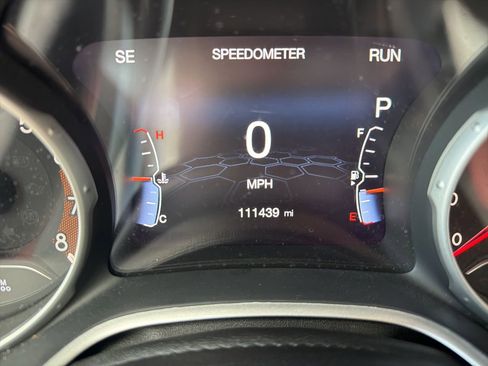 Used 2018 Jeep Compass Latitude w/ Popular Equipment Group image 7