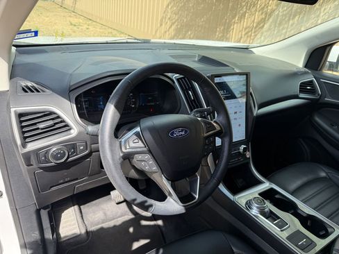 Certified 2024 Ford Edge SEL AWD/4WD image 14