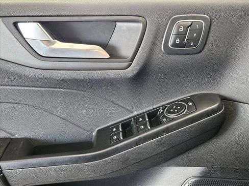 Used 2023 Ford Escape Active w/ Tech Pack #2 image 6