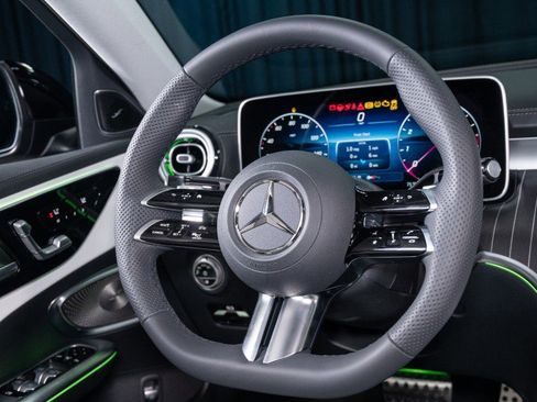 New 2026 Mercedes-Benz C 300 Sedan image 18