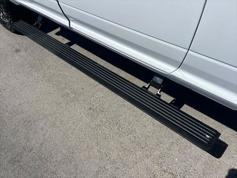 Certified 2025 RAM 3500 Longhorn AWD/4WD image 9