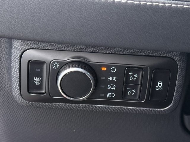 Used 2024 Ford Mustang Mach-E Select RWD image 21