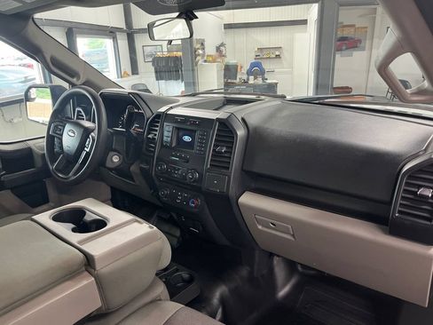 Used 2018 Ford F150 XL w/ Equipment Group 101A Mid RWD image 41