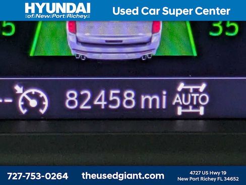 Used 2021 Chevrolet Tahoe Z71 w/ Rear Media and Nav Package AWD/4WD image 44