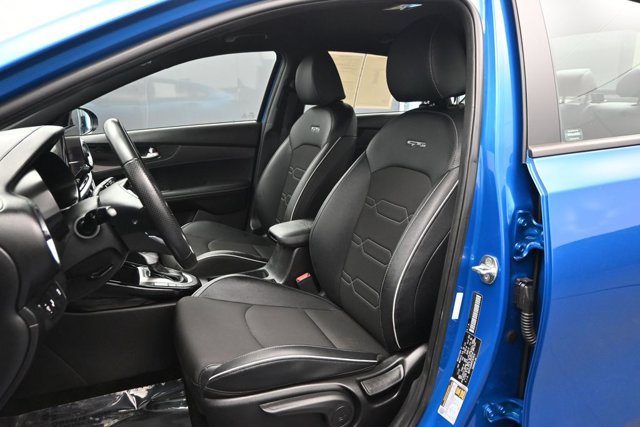 Used 2023 Kia Forte GT-Line w/ GT-Line Technology Package FWD image 5