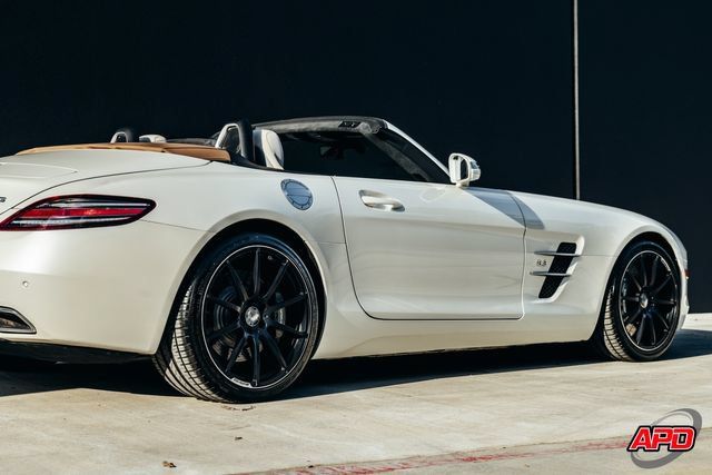 Used 2012 Mercedes-Benz SLS AMG Roadster image 55