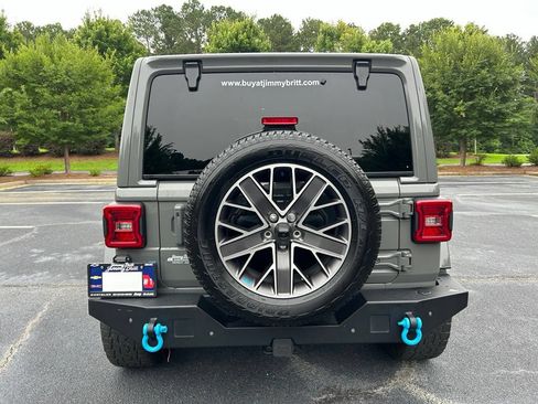 Used 2023 Jeep Wrangler Unlimited Sahara AWD/4WD image 21