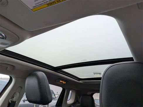 Certified 2019 Jeep Compass Latitude w/ Popular Equipment Group image 20