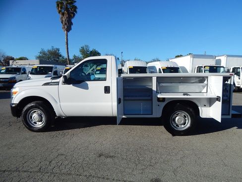 Used 2016 Ford F250 XL image 12