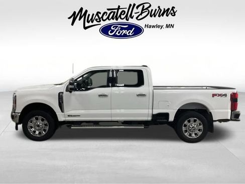 Used 2025 Ford F350 Lariat AWD/4WD image 4