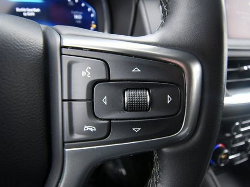 Used 2024 Chevrolet Suburban LT AWD/4WD image 23