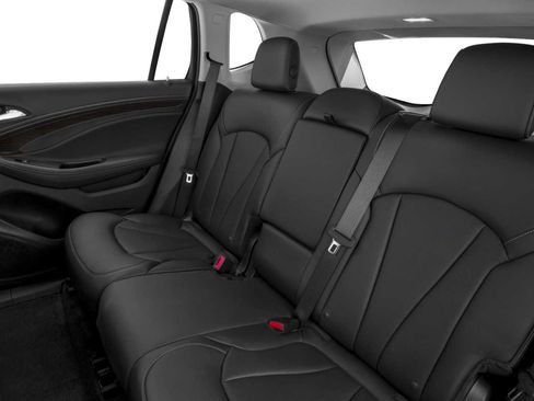 Used 2017 Buick Envision Essence FWD image 9