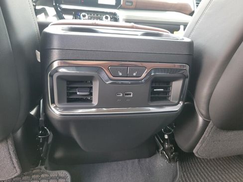 New 2026 GMC Sierra 2500 Denali Ultimate AWD/4WD image 22