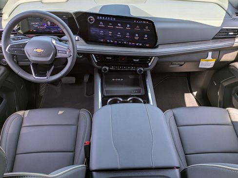 New 2025 Chevrolet Tahoe Premier image 14