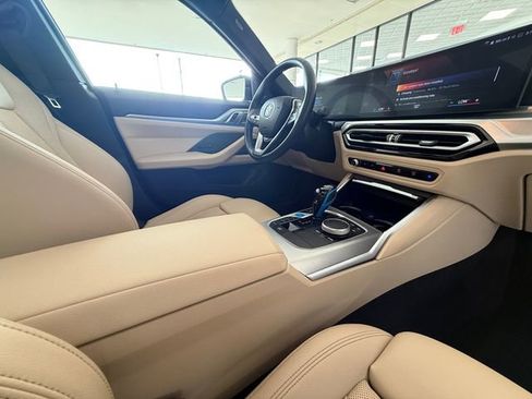 Used 2023 BMW i4 eDrive35 image 25