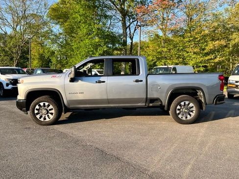 Used 2025 Chevrolet Silverado 2500 Custom w/ Custom Value Package AWD/4WD image 13