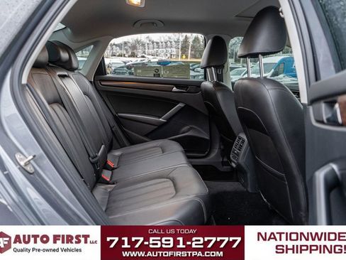 Used 2020 Volkswagen Passat 2.0T SEL image 15