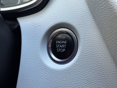 Certified 2023 Toyota Corolla SE w/ SE Premium Package FWD image 20