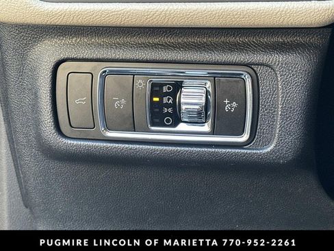 New 2026 Lincoln Corsair Premiere image 34