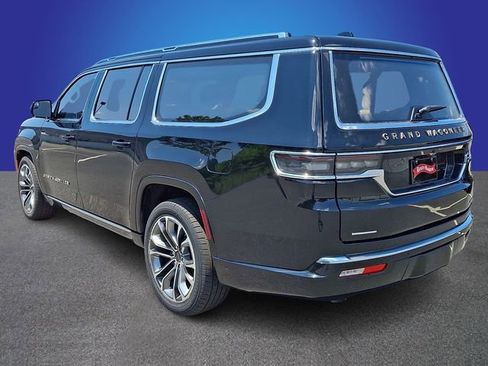Used 2023 Jeep Grand Wagoneer L Series III AWD/4WD image 5