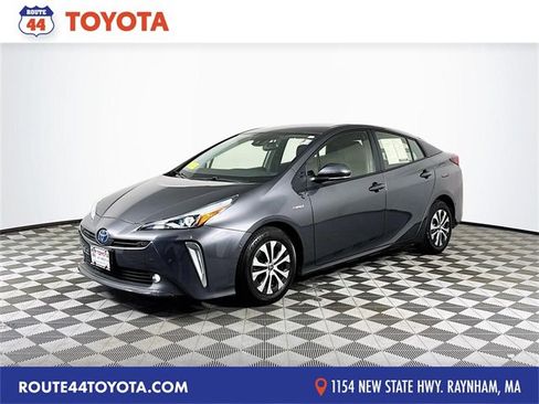 Used 2022 Toyota Prius XLE image 1