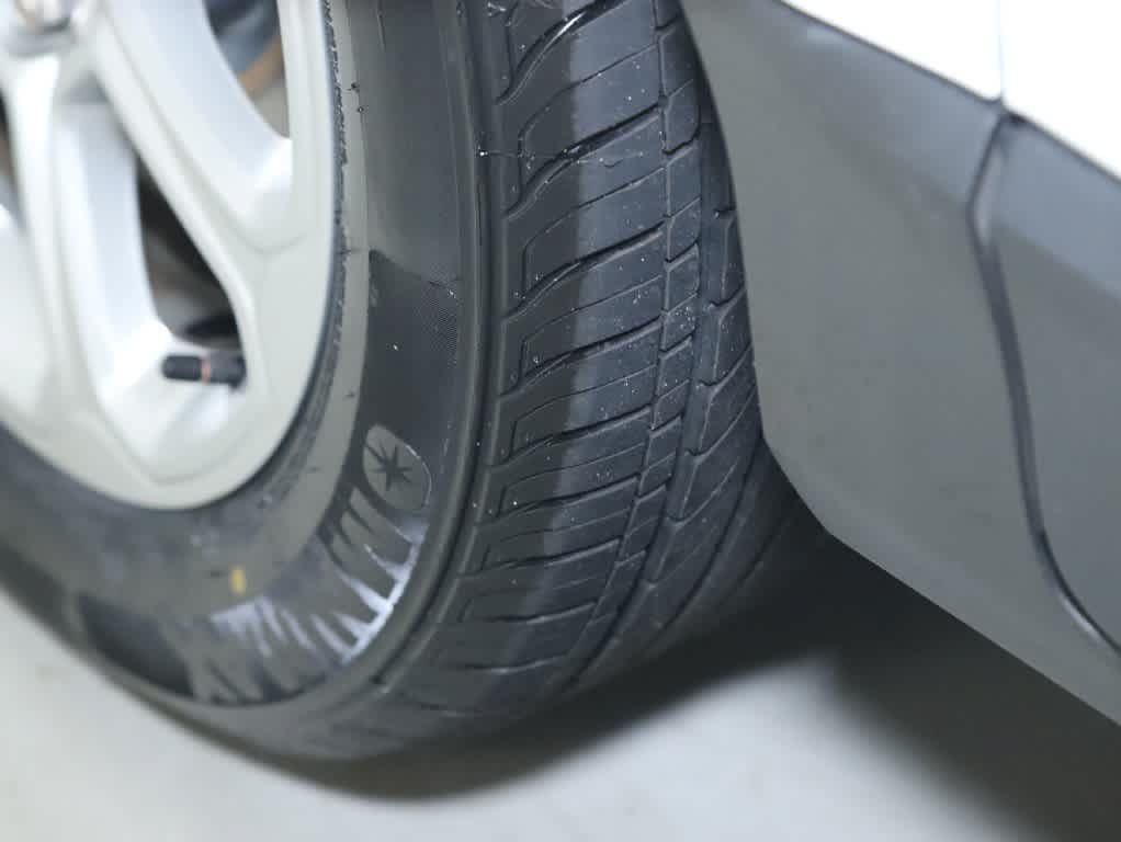 Used 2019 Ford EcoSport SE FWD image 36