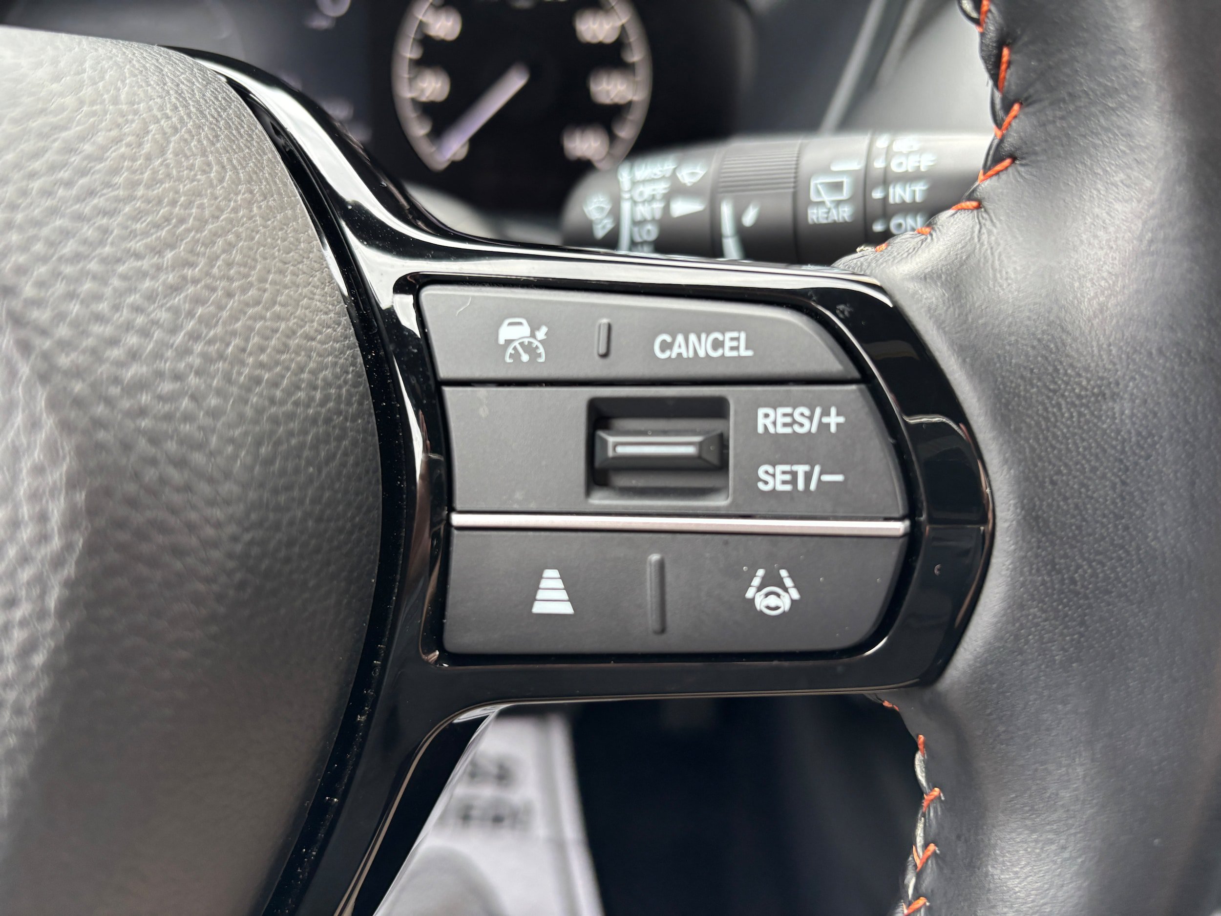 Certified 2025 Honda HR-V Sport image 19